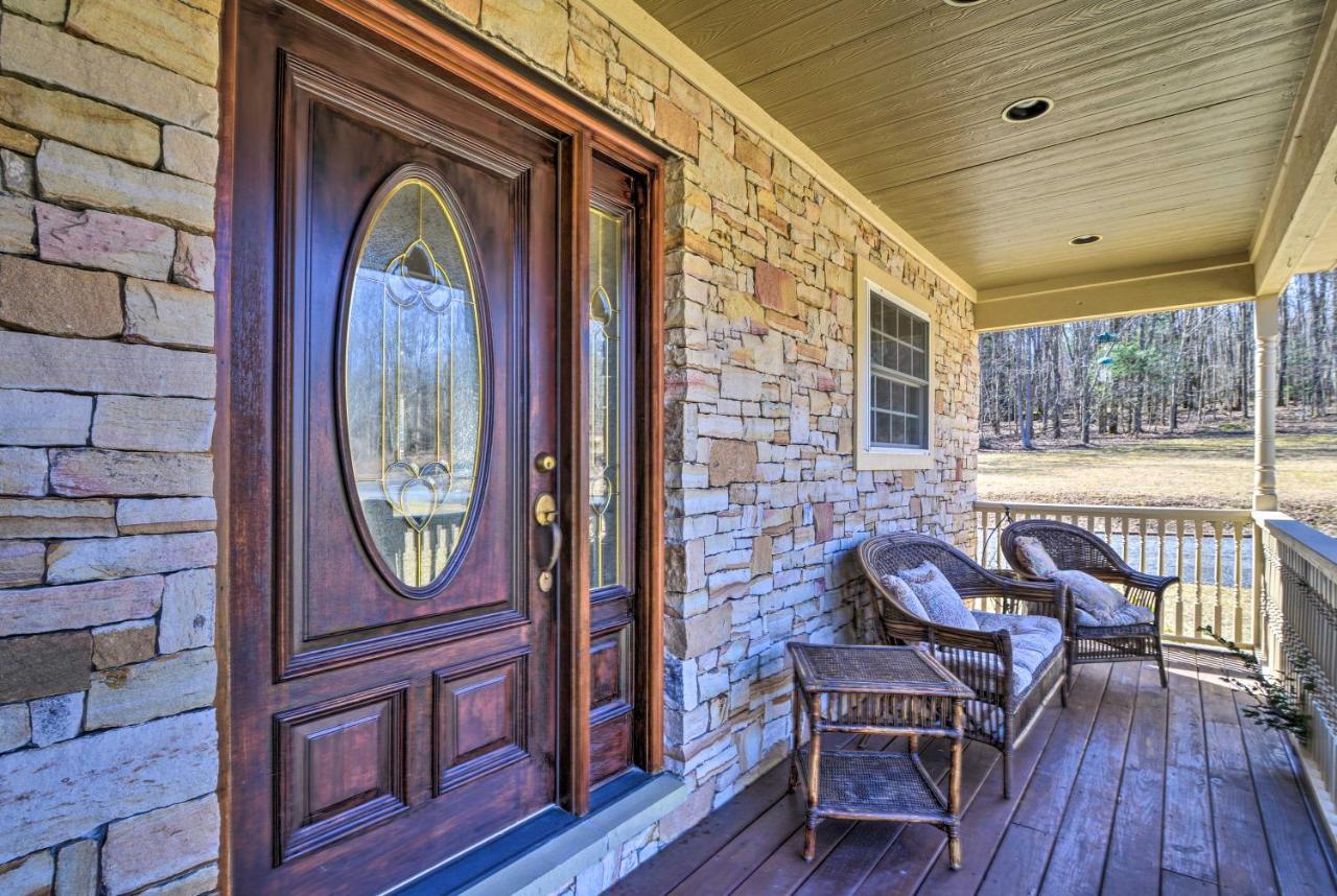 Private Family Home With Deck, Porch And Forest Views! McComas Beach Exterior photo